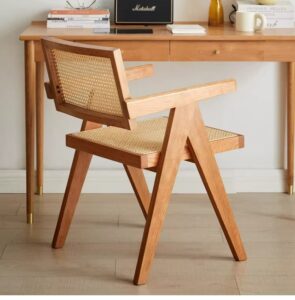 Oak wood rattan chair for restaurant and café seating